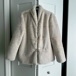 Simply Vera Vera Wang, Cream Faux Fur Coat, Size Large